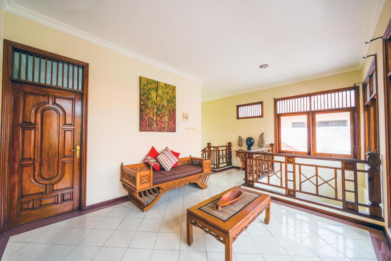 Villa Mica - Kuta - 5 Bedrooms - 5 Bathrooms - Great Location Exteriör bild